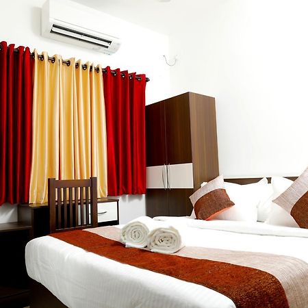 Puthens Clifton Inn Kottayam Zewnętrze zdjęcie