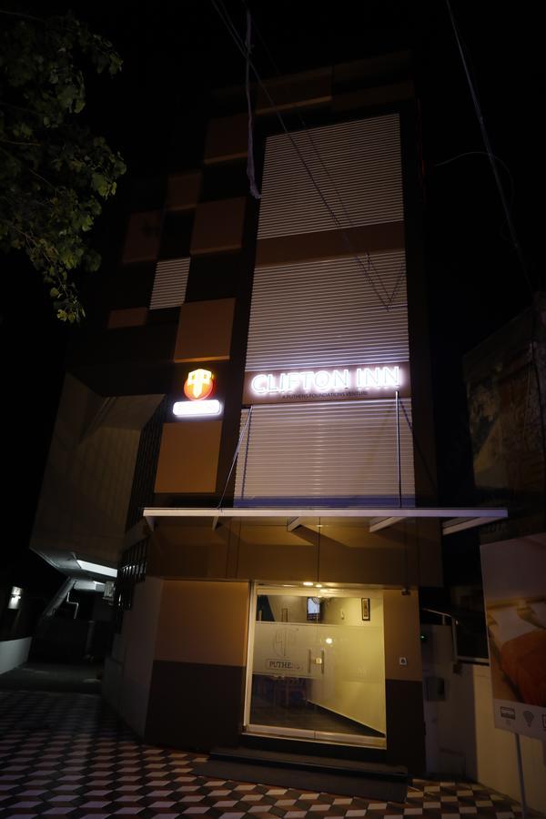 Puthens Clifton Inn Kottayam Zewnętrze zdjęcie